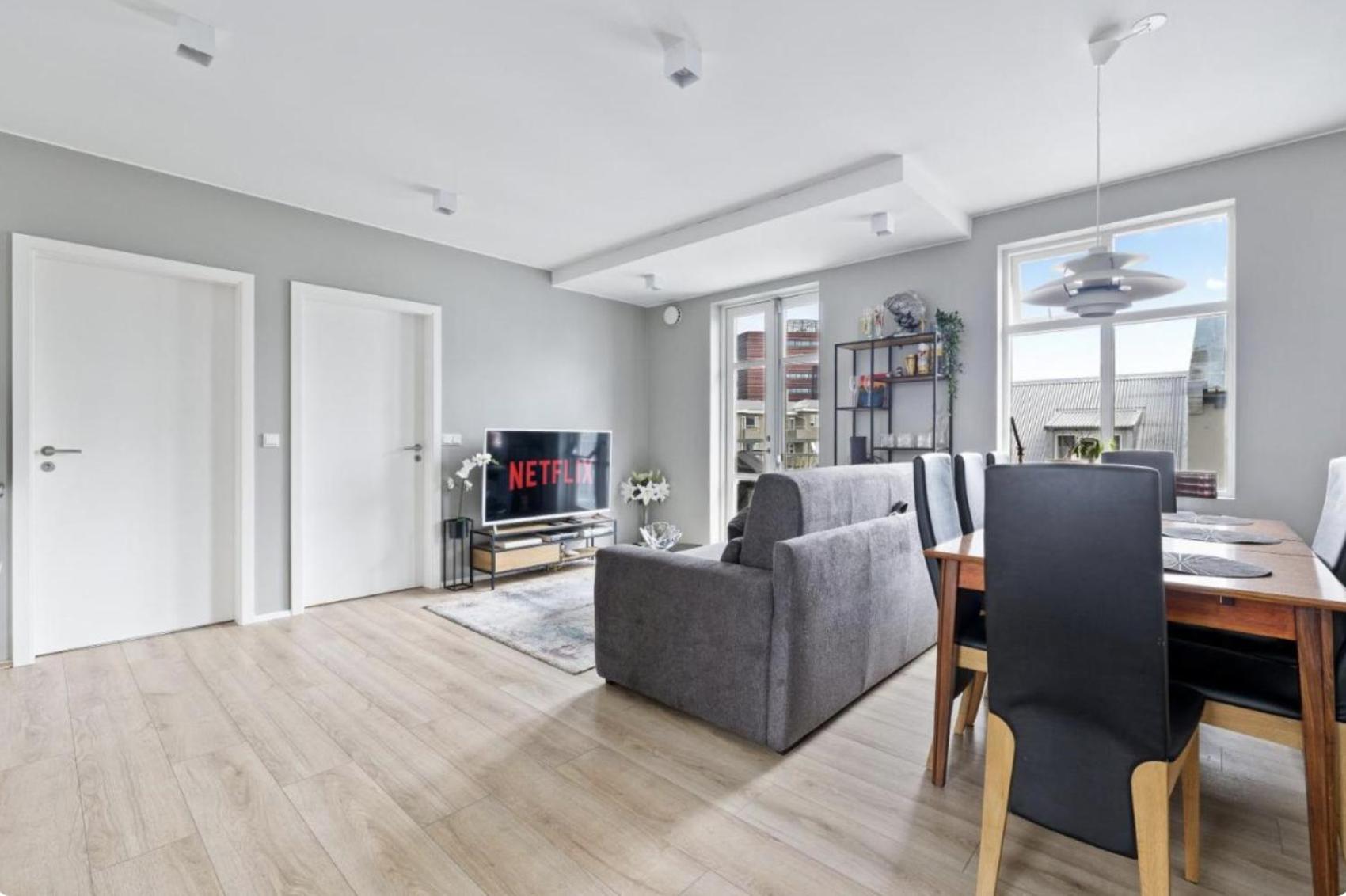 Cheerful Down Town Apartment Reykjavik Extérieur photo